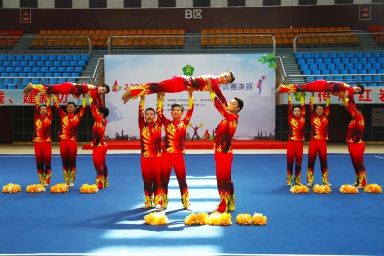 图为比赛现场